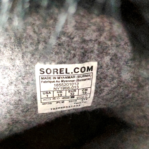 Girls Sorel Winter boots - Picture 4 of 5